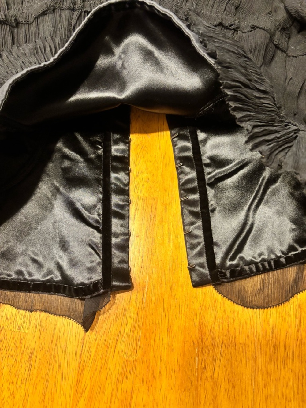 Vintage Elie Tahari  Women's Ruffled/Miltary Jacket - Picture 10 of 11